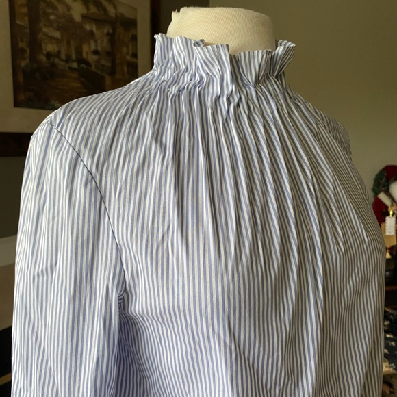 Halogen pinstriped gathered neck blouse, 3/4 sleeves, zip back size: XSP - Picture 4 of 9